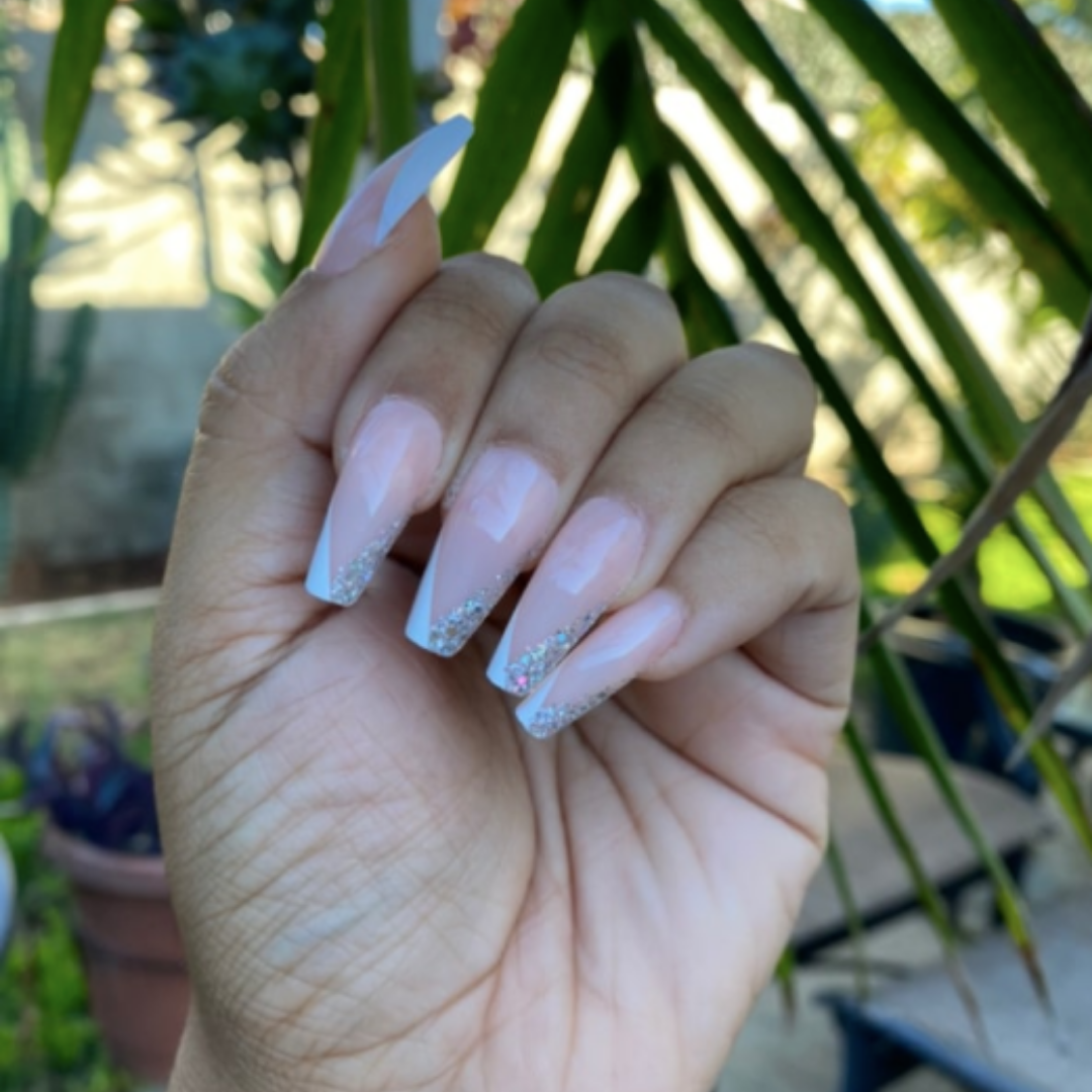 clear glitter acrylic nails